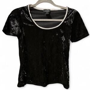 Size S Black crushed velvet stretchy crop top tee goth whimsigoth